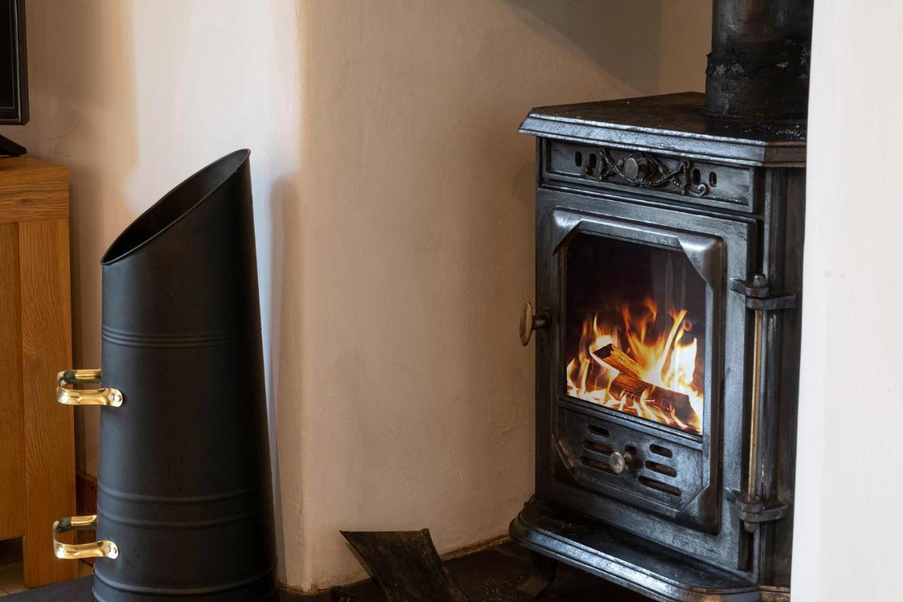 Finest Retreats - The Cottage - Luxury 1 Bed Cottage Rhydymwyn 外观 照片